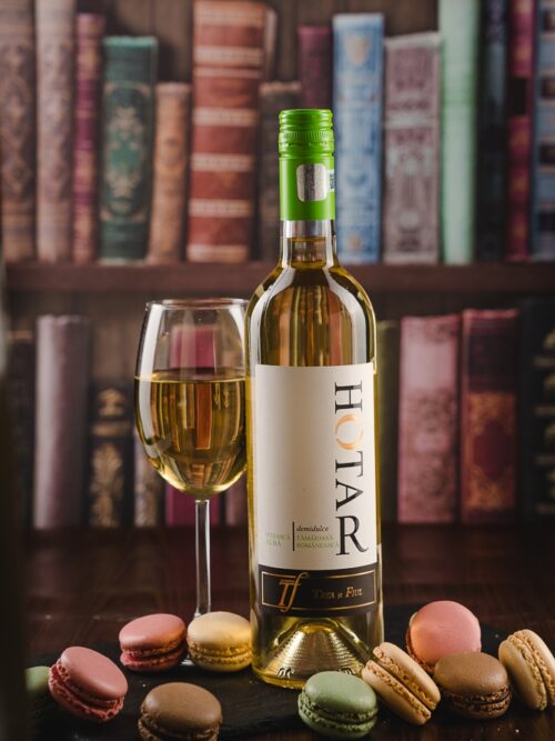 Alternative view of HOTAR - Fetească Albă & Tămâioasă Românească demidulce