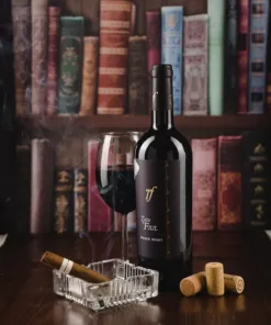 Alternative view of TATA ȘI FIUL - Fetească Neagră sec